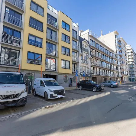 2-bedroom Flat Near The Sea Daire Middelkerke
